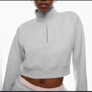 Women's Light Gray High-Neck Crop Sweatshirt A0473